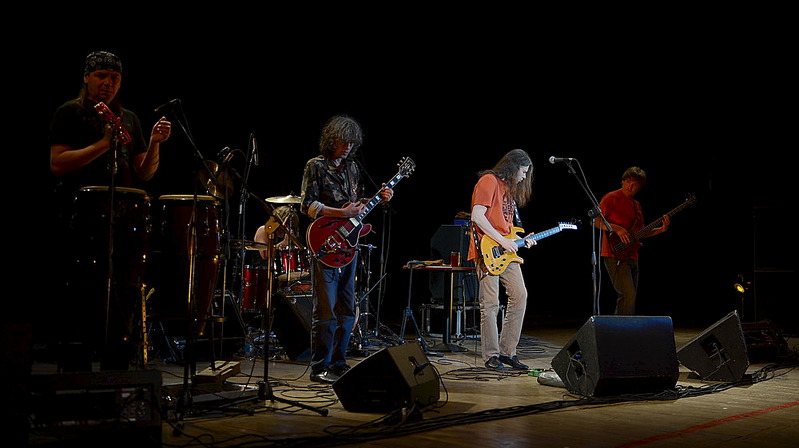 click for enlarge 1000 X 561 106.8 Kb picture