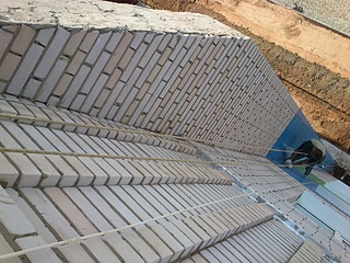 click for enlarge 800 X 600 240.4 Kb picture