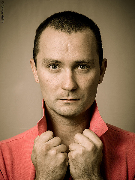 click for enlarge 900 X 1200 642.8 Kb picture