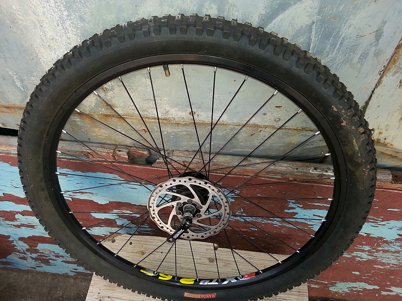 click for enlarge 1920 X 1440 300.7 Kb picture