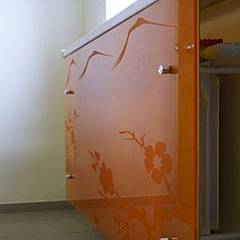 click for enlarge 300 X 300   7.6 Kb picture