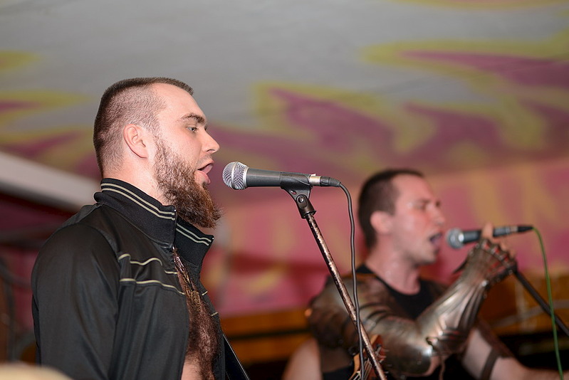 click for enlarge 1000 X 668 109.6 Kb picture