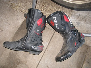 click for enlarge 864 X 648 280.8 Kb picture