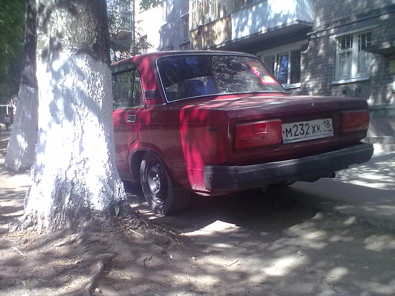 click for enlarge 1600 X 1200 239.0 Kb picture