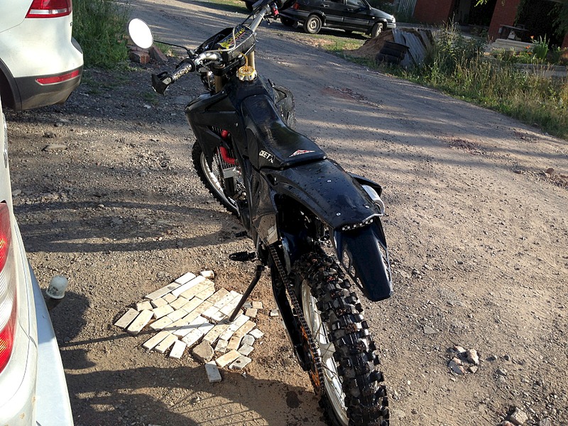 click for enlarge 1920 X 1440 469.6 Kb picture