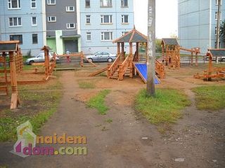 click for enlarge 500 X 375  36.8 Kb picture