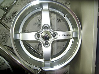 click for enlarge 1280 X 960 232.5 Kb picture