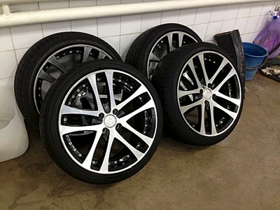 click for enlarge 1920 X 1440 421.2 Kb picture