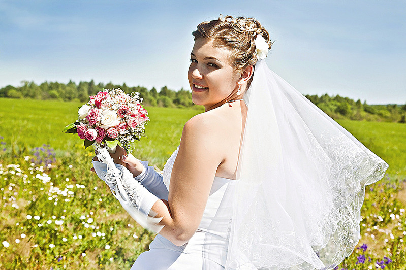click for enlarge 900 X 599 503.3 Kb picture