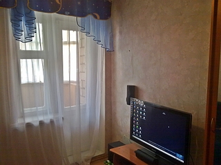 320 x 240