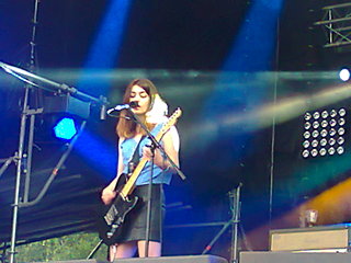 click for enlarge 1920 X 1440 293.7 Kb picture