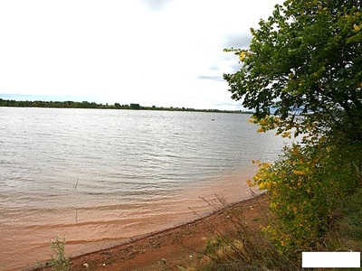 click for enlarge 640 X 480 101.3 Kb picture
