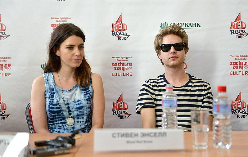 click for enlarge 1000 X 633 178.2 Kb picture