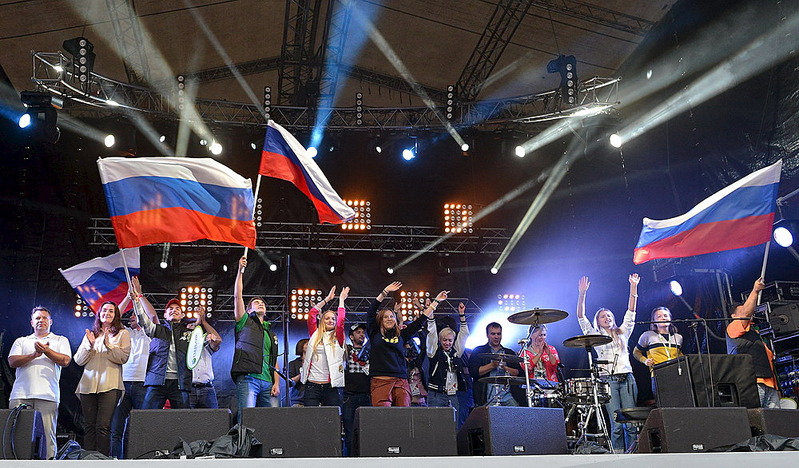 click for enlarge 1000 X 586 218.2 Kb picture