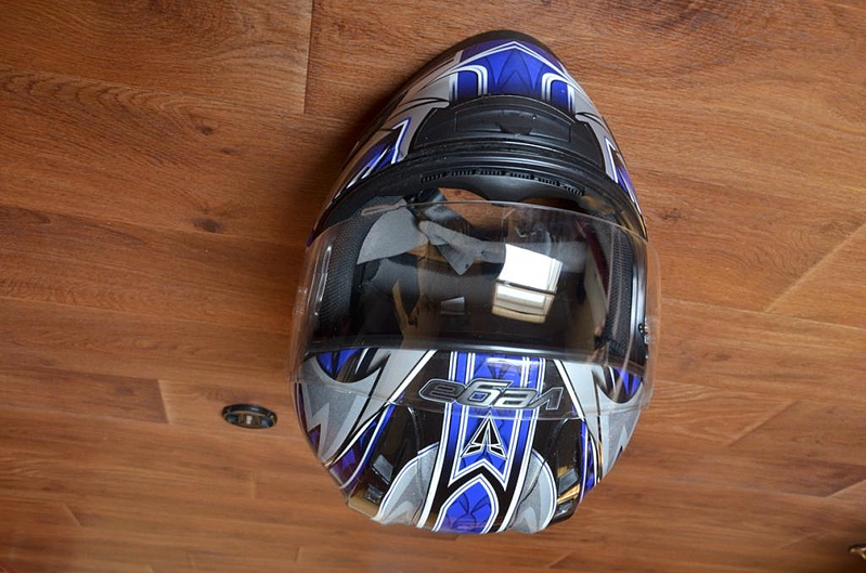 click for enlarge 1024 X 678  1.1 Mb picture