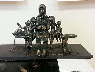click for enlarge 450 X 338  32.8 Kb picture