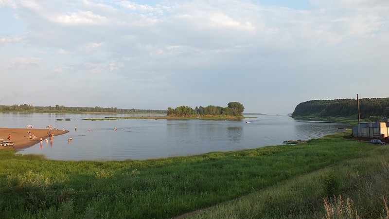 click for enlarge 1024 X 576  99.6 Kb picture