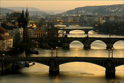 click for enlarge 750 X 500 150.8 Kb picture