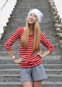 click for enlarge 719 X 1003 484.7 Kb picture