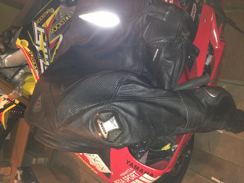 click for enlarge 1920 X 1440 634.7 Kb picture