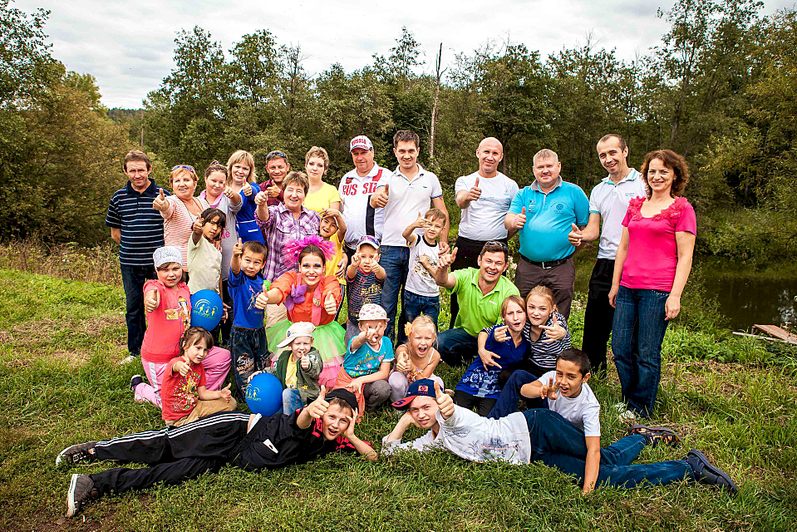 click for enlarge 1920 X 1279 770.6 Kb picture