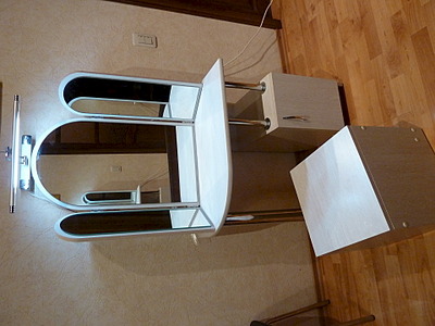 click for enlarge 1920 X 1440 556.6 Kb picture