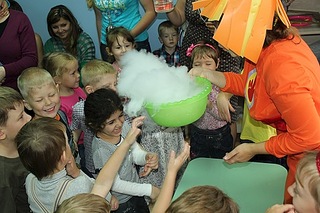 click for enlarge 500 X 333 63.9 Kb picture