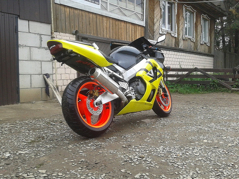 click for enlarge 1920 X 1440 905.1 Kb picture