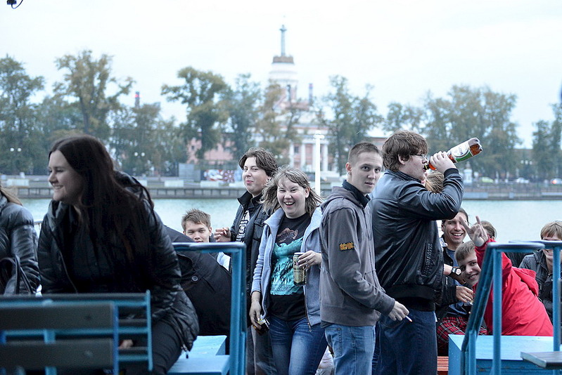 click for enlarge 1000 X 668 185.7 Kb picture