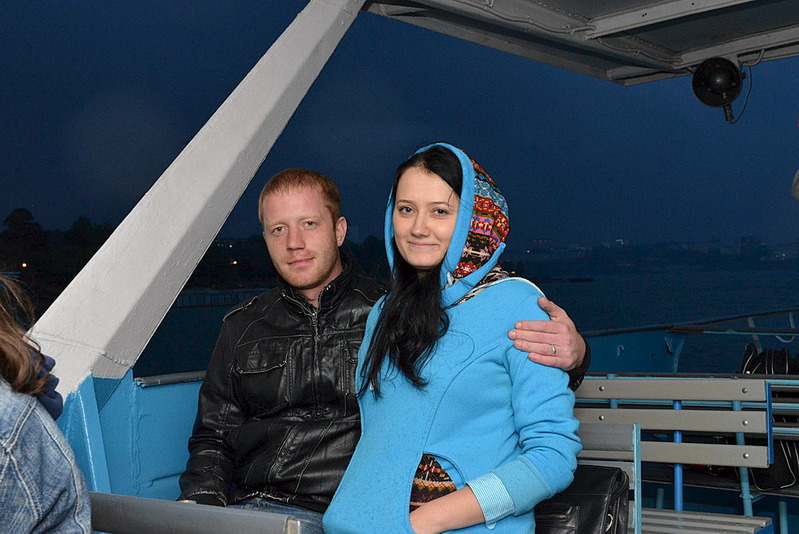 click for enlarge 1000 X 668 166.5 Kb picture