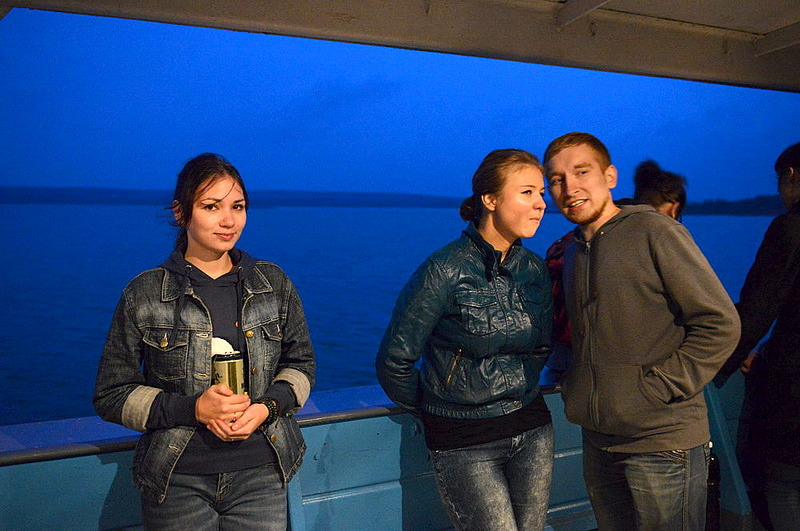 click for enlarge 1000 X 664 160.1 Kb picture