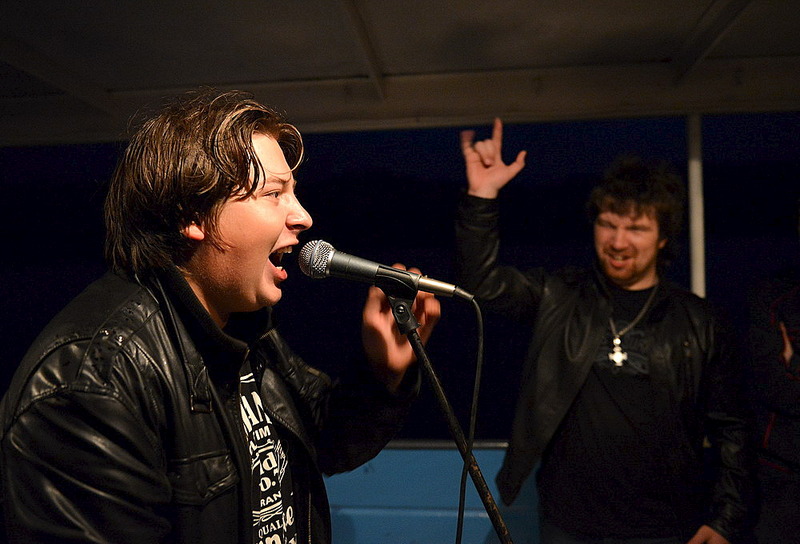 click for enlarge 1000 X 680 133.8 Kb picture