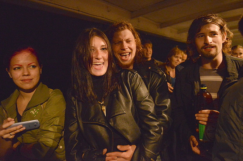 click for enlarge 1000 X 663 208.1 Kb picture