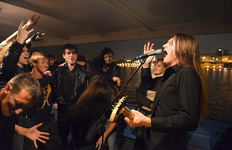 click for enlarge 1000 X 649 184.8 Kb picture