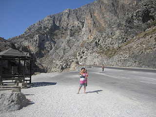 click for enlarge 800 X 600 193.1 Kb picture