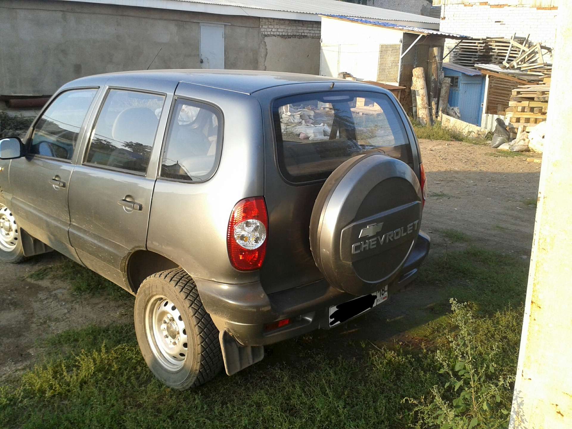 Нива Шевроле 2004г