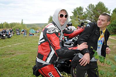 click for enlarge 800 X 535  70.5 Kb picture