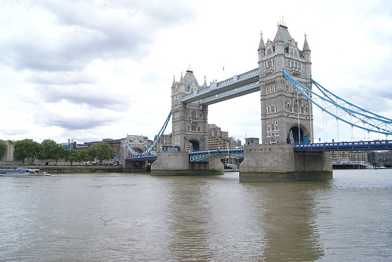 click for enlarge 1920 X 1285 556.6 Kb picture