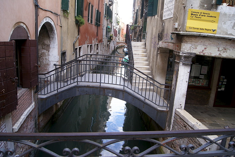 click for enlarge 1920 X 1285 677.2 Kb picture