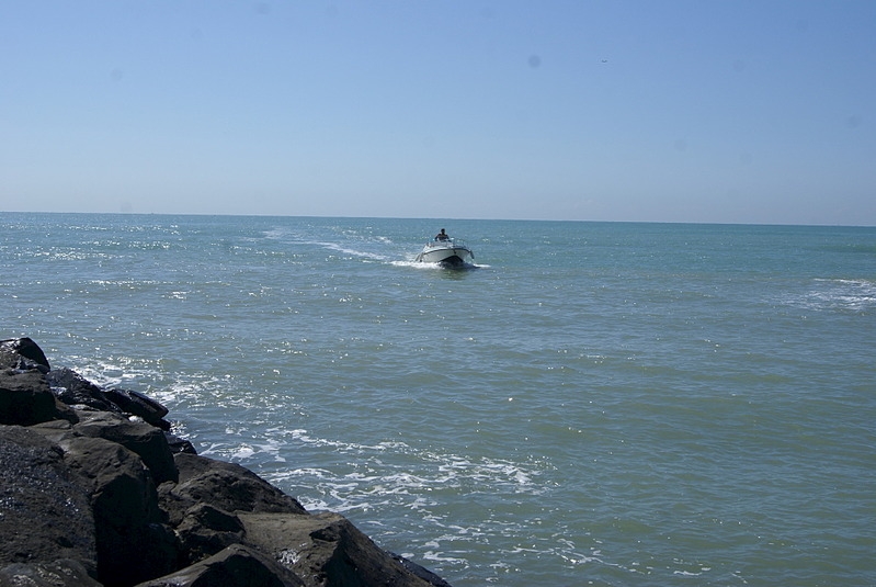 click for enlarge 1920 X 1285 453.3 Kb picture