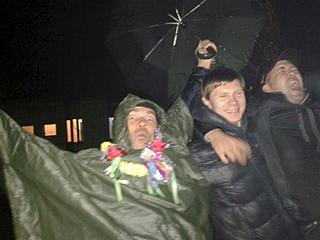 click for enlarge 800 X 600 44.9 Kb picture