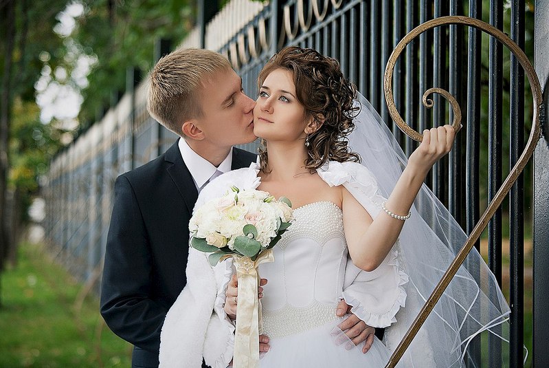 click for enlarge 1280 X 857 258.6 Kb picture