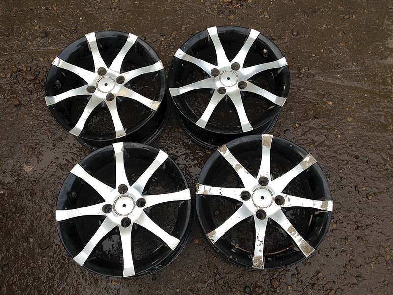 click for enlarge 1920 X 1440 820.6 Kb picture