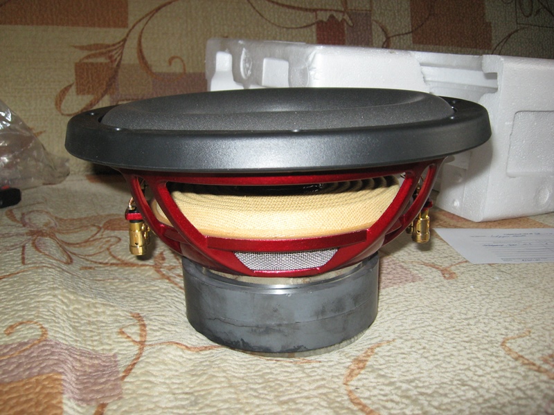 800 x 600