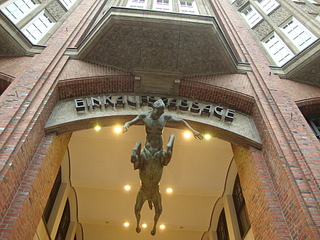 click for enlarge 1920 X 1440 278.4 Kb picture