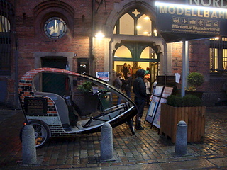 click for enlarge 1920 X 1440 269.9 Kb picture