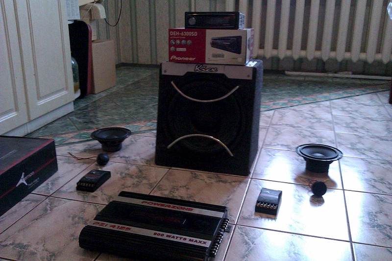 click for enlarge 1920 X 1280 563.6 Kb picture