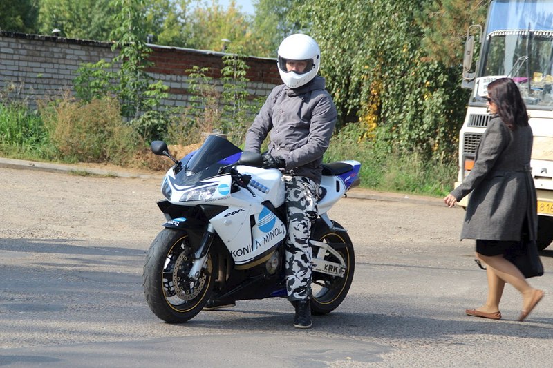 click for enlarge 1280 X 853 248.3 Kb picture