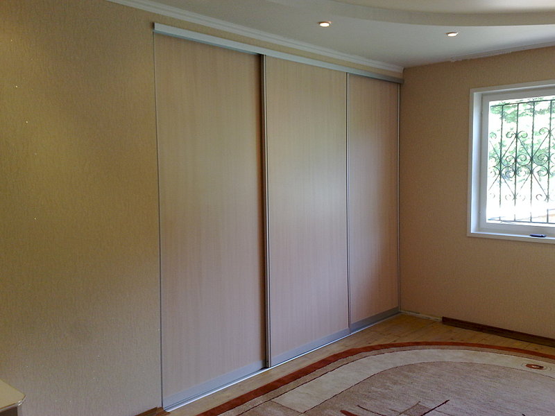 click for enlarge 1920 X 1440 313.9 Kb picture