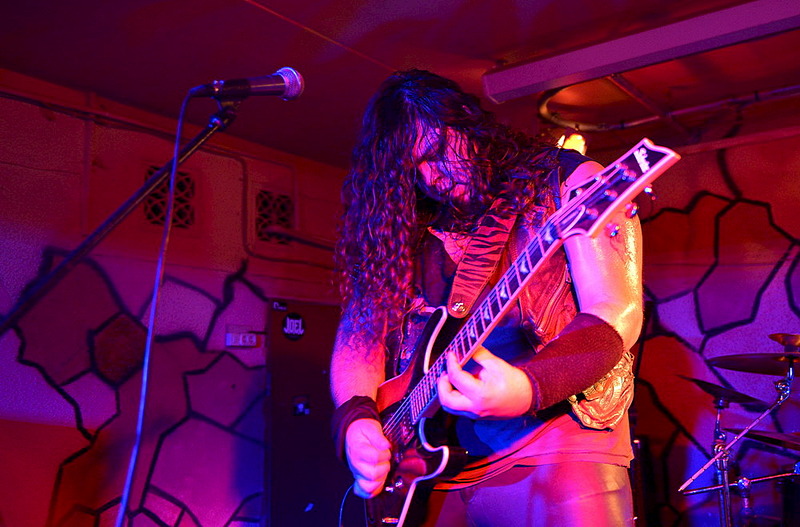 click for enlarge 1000 X 659 184.1 Kb picture